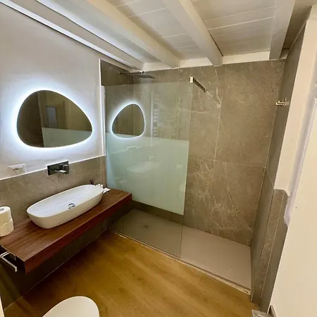 Scala 36, Trastevere, Διαμέρισμα *